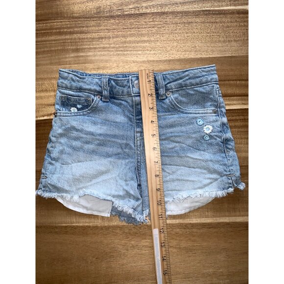 Cat & Jack Girls Distressed Denim Blue Shorts w/ Embroidered Flowers Medium - Picture 12 of 12
